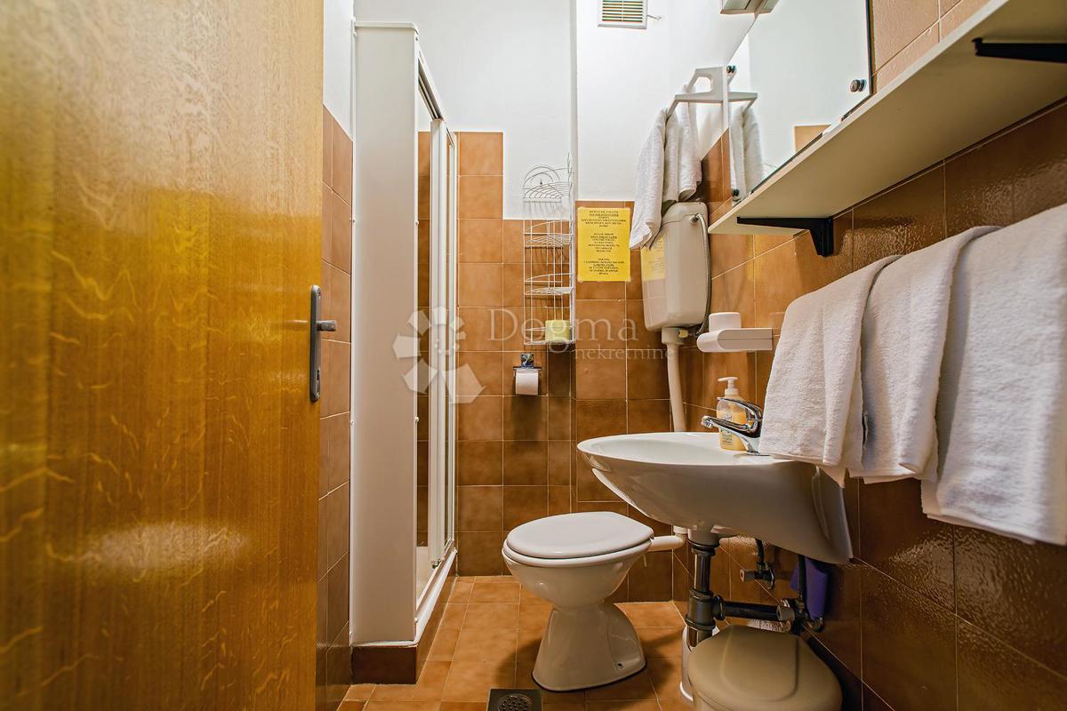 Albergo Posedarje, 1.100m2