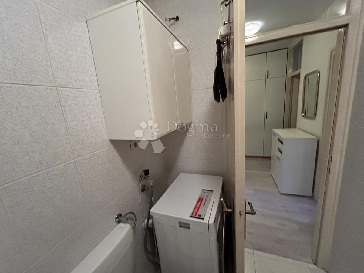 Allogio Ravnice, Maksimir, 50m2