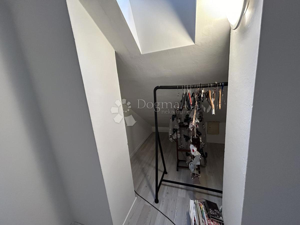 Allogio Ravnice, Maksimir, 50m2