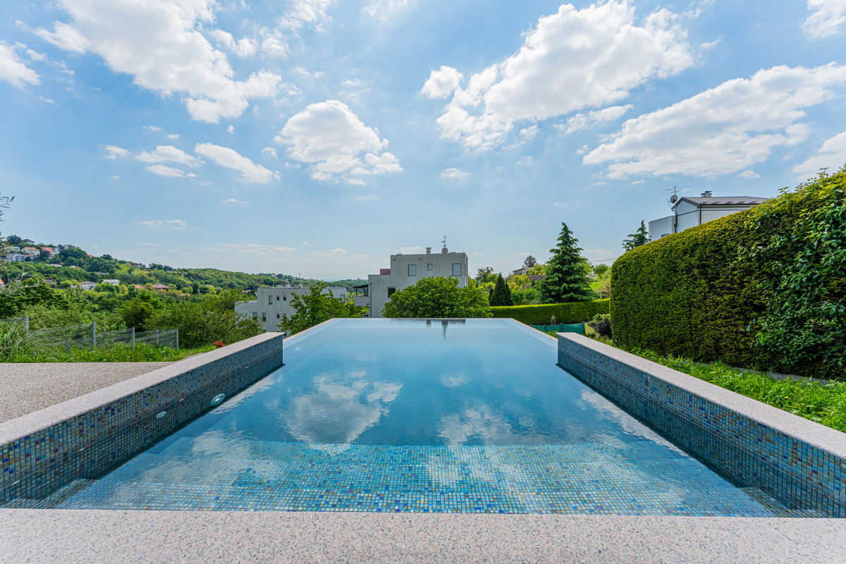 Casa Šestine, Podsljeme, 400m2