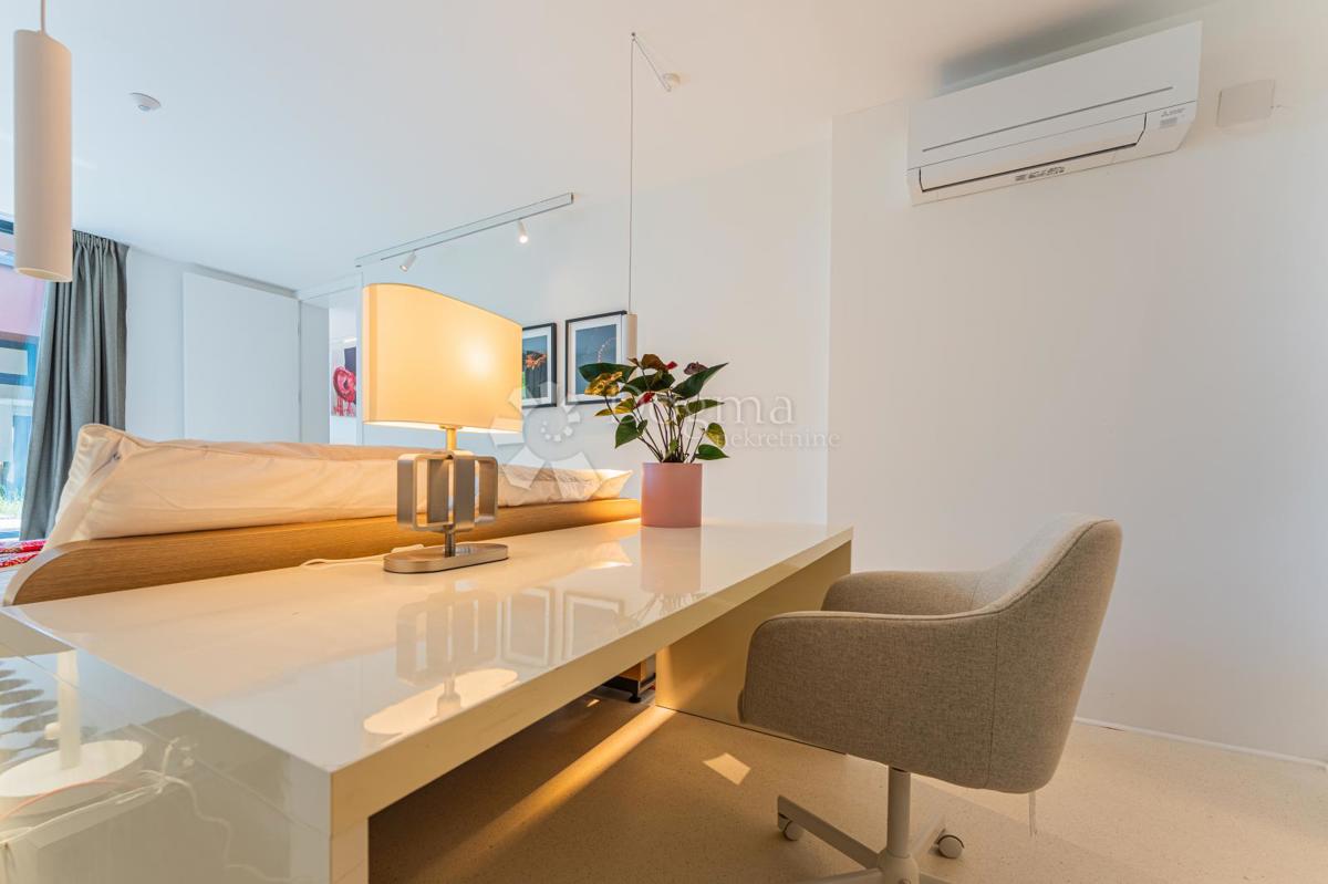 Casa Šestine, Podsljeme, 400m2