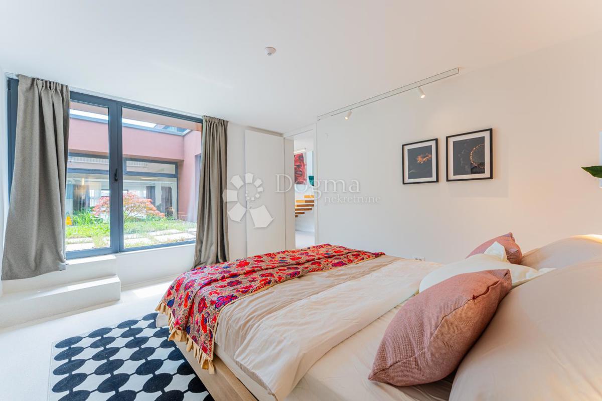 Casa Šestine, Podsljeme, 400m2