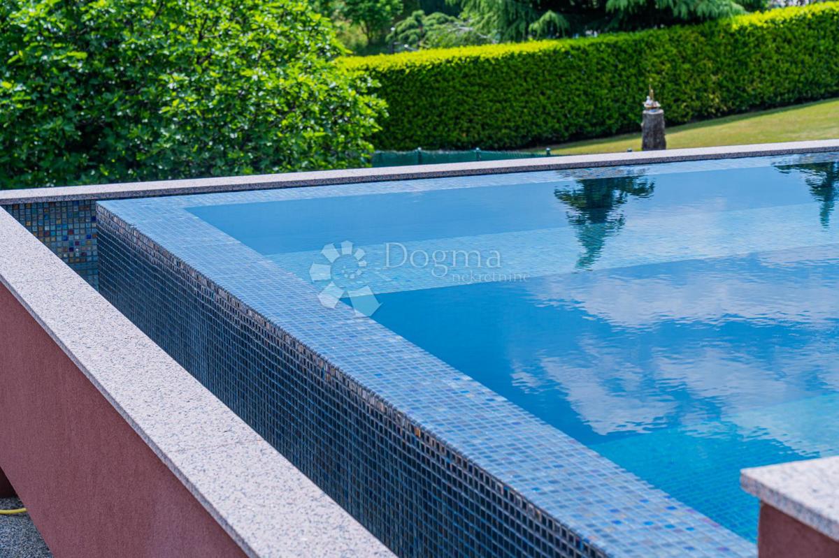 Casa Šestine, Podsljeme, 400m2