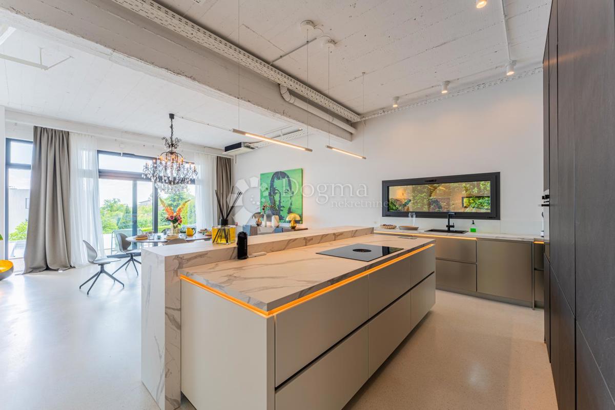 Casa Šestine, Podsljeme, 400m2