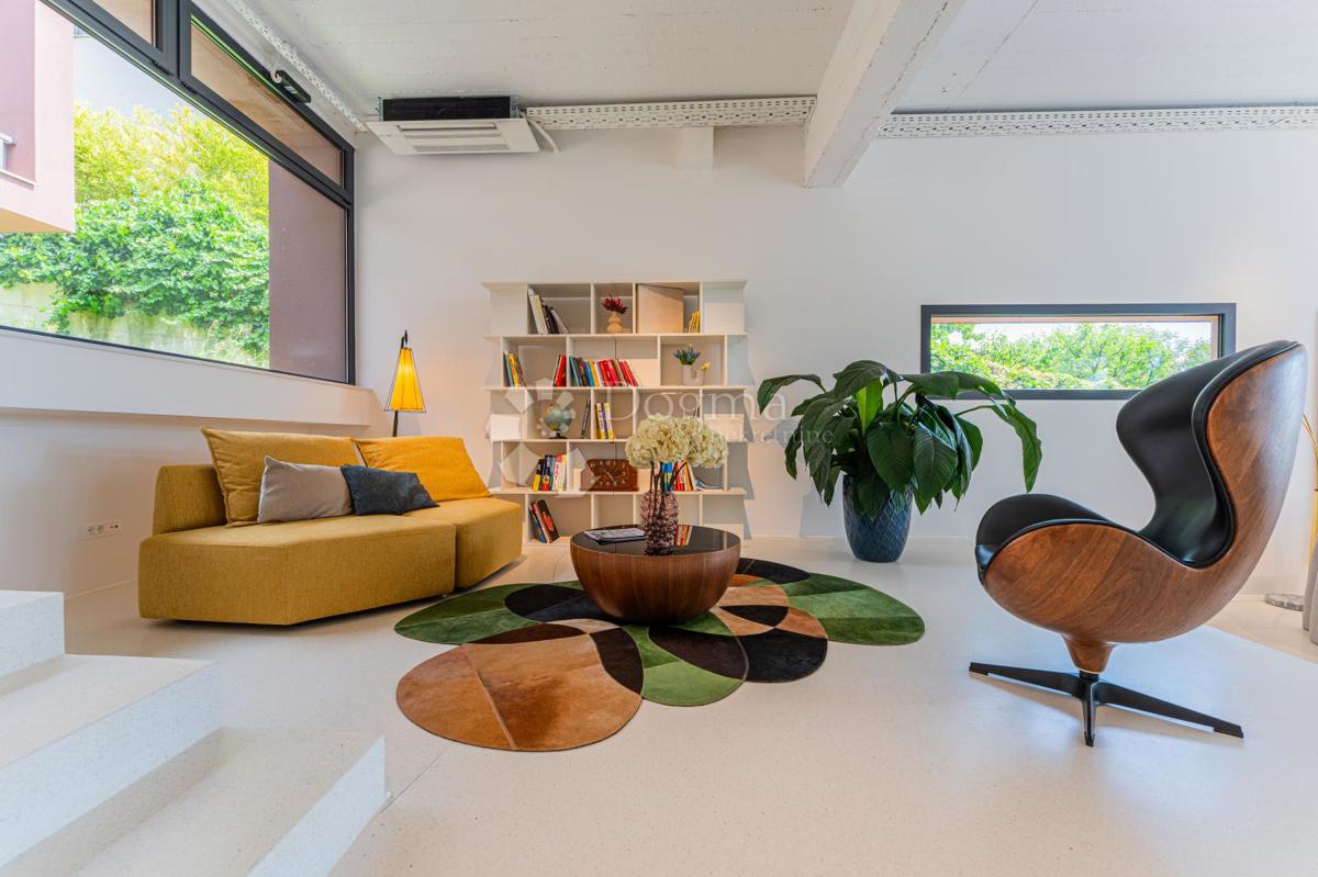 Casa Šestine, Podsljeme, 400m2