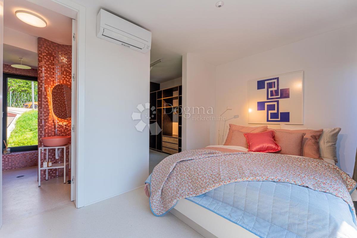 Casa Šestine, Podsljeme, 400m2