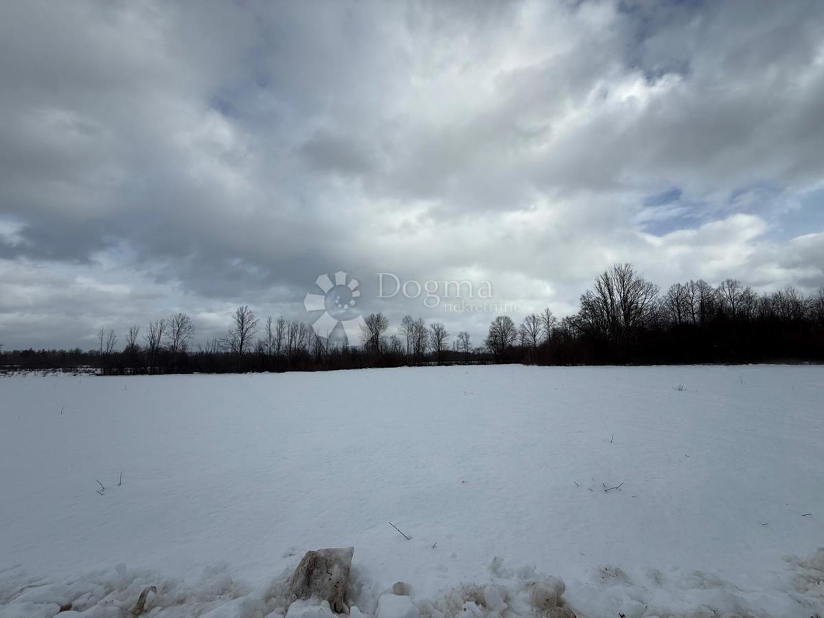 Terreno edificabile Divoselo, Gospić - Okolica, 14.000m2