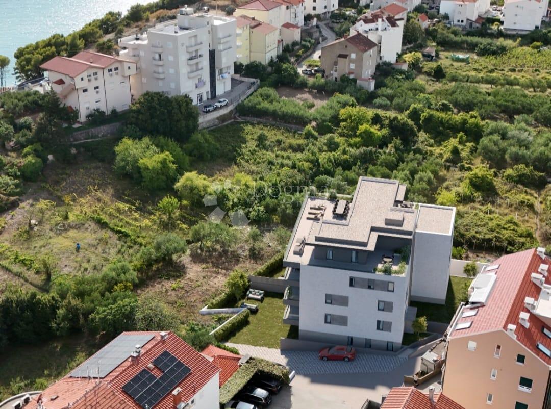 S12 – Appartamento trilocale di 99,41 m² con balcone di 11,48 m² al secondo piano e vista panoramica