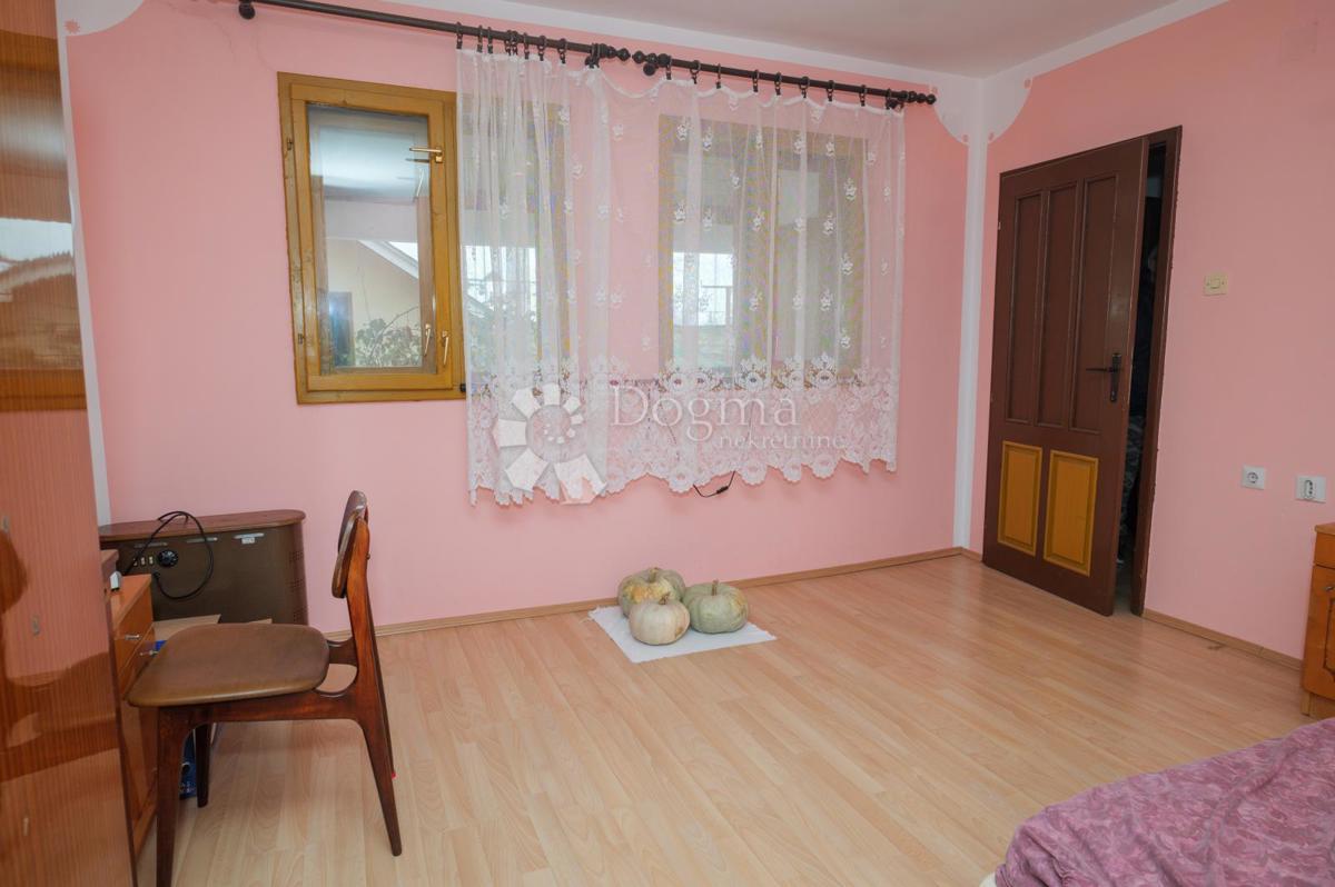 Casa Bobota, Trpinja, 135m2