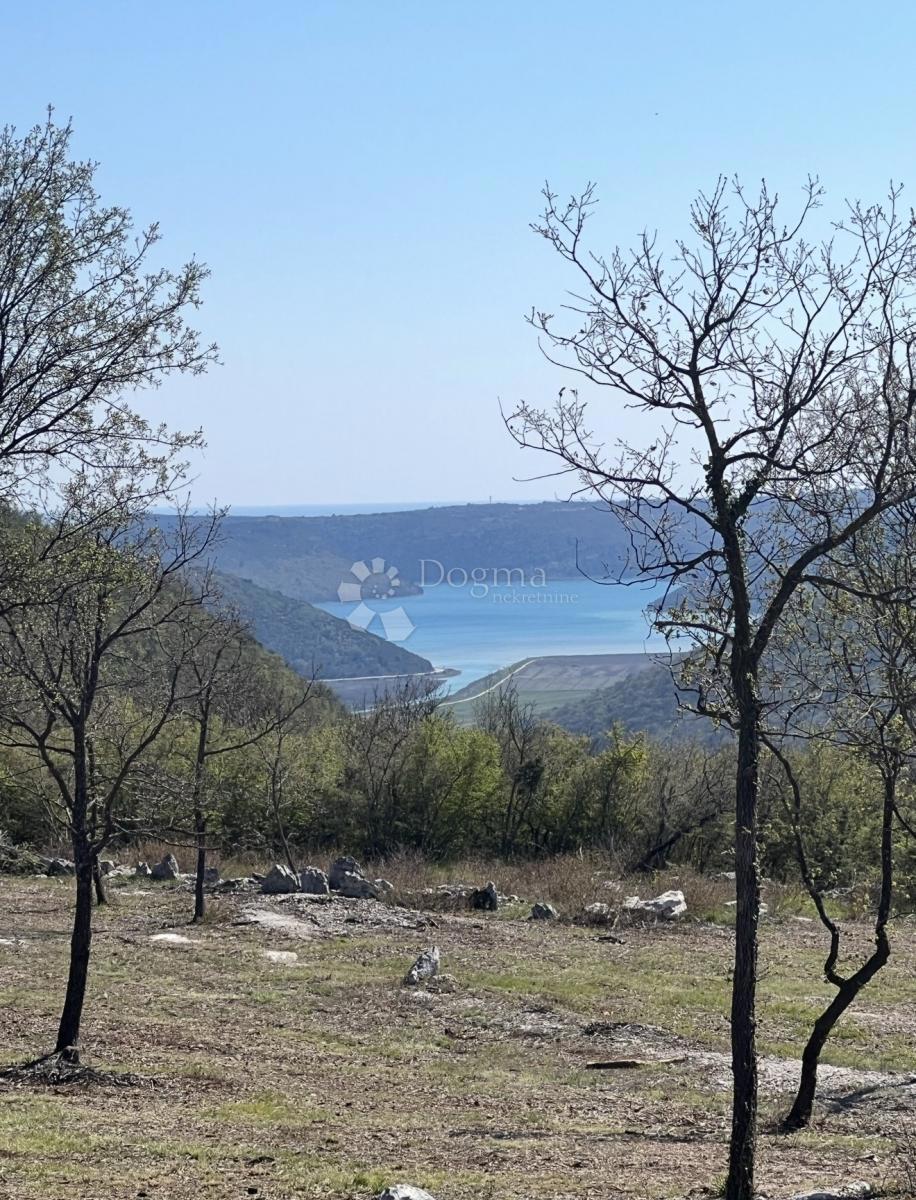 Terreno edificabile Kunj, Raša, 1.909m2