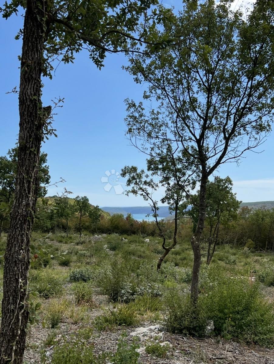 Terreno edificabile Kunj, Raša, 1.909m2