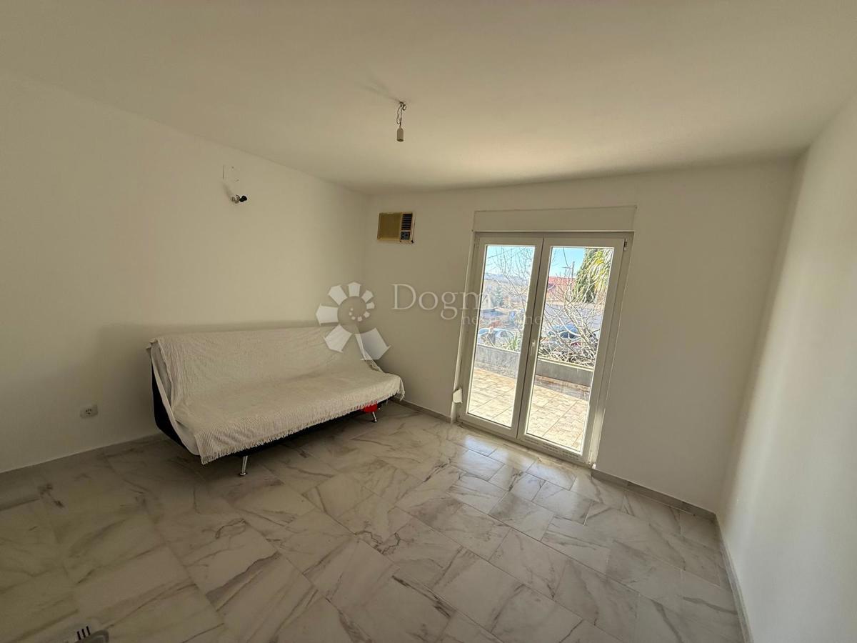 Appartamento Karlobag, 59m2