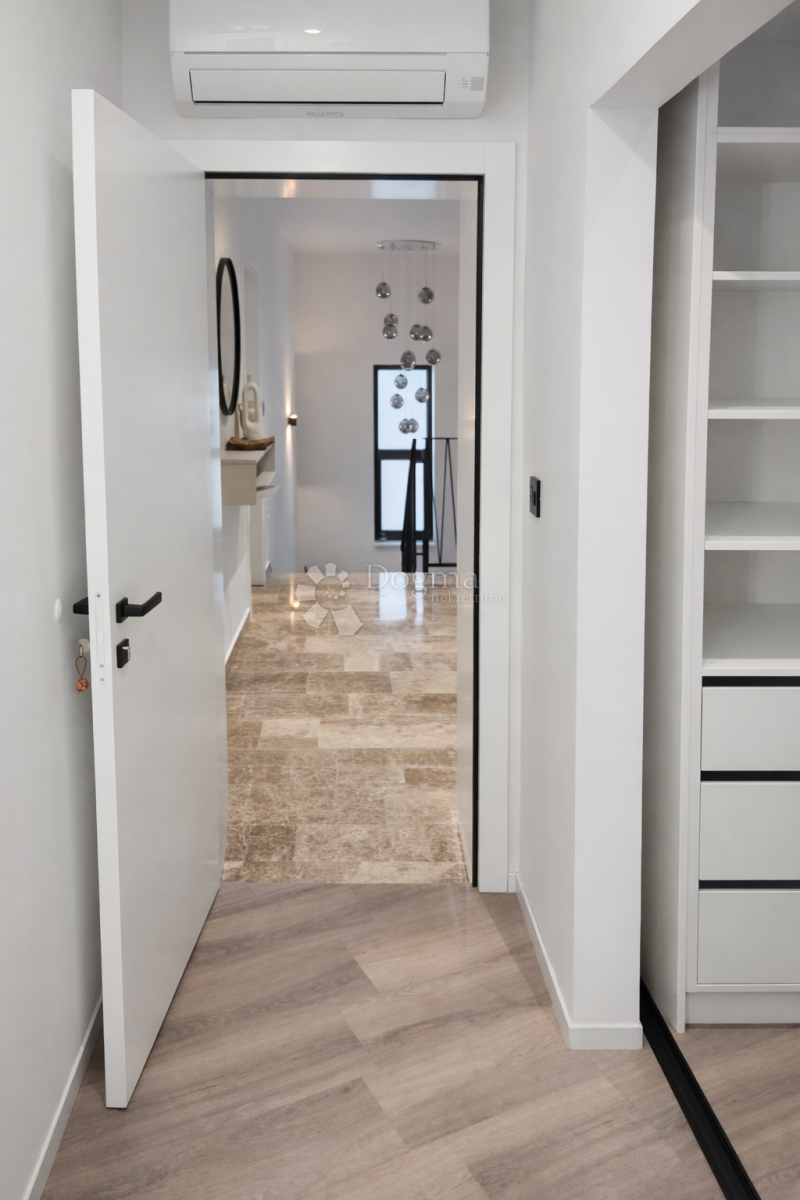 Casa Bast, Baška Voda, 361m2