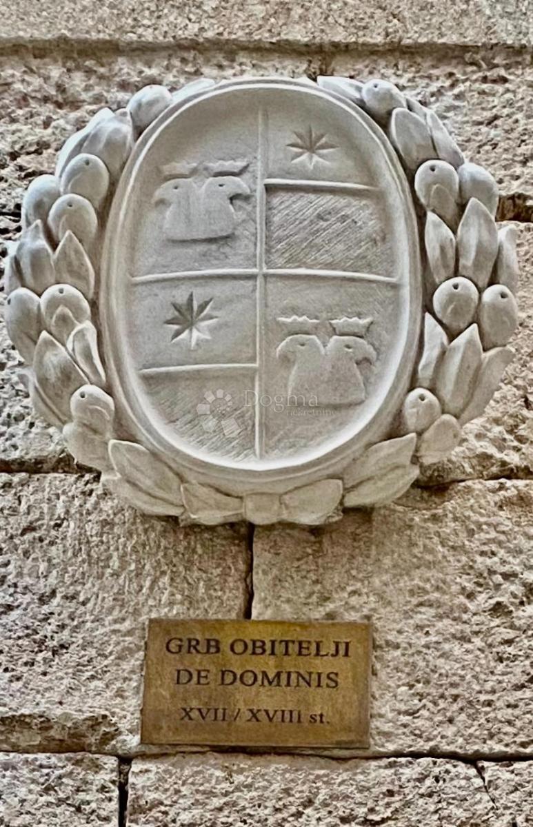 Allogio Grad, Šibenik, 84m2