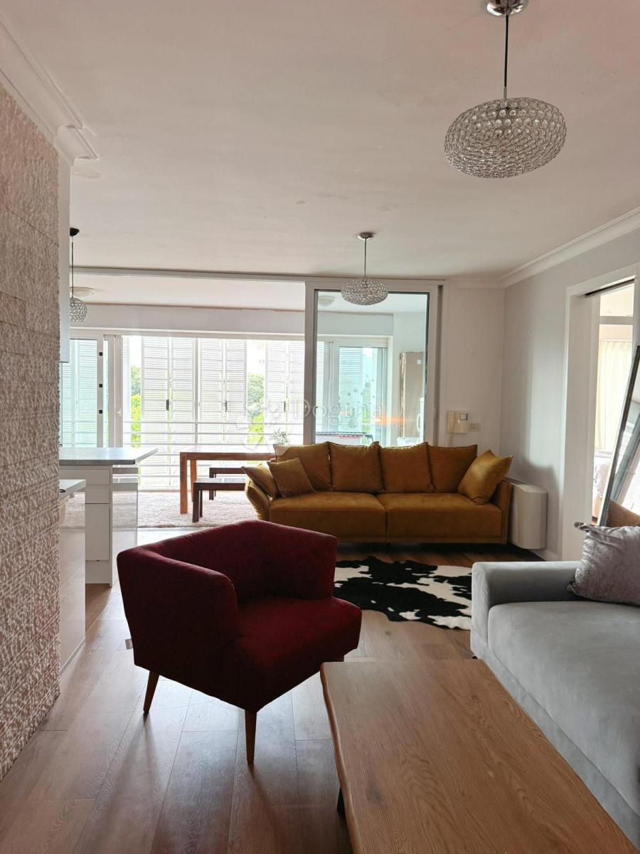 Allogio Branimirova Obala, Zadar, 95m2