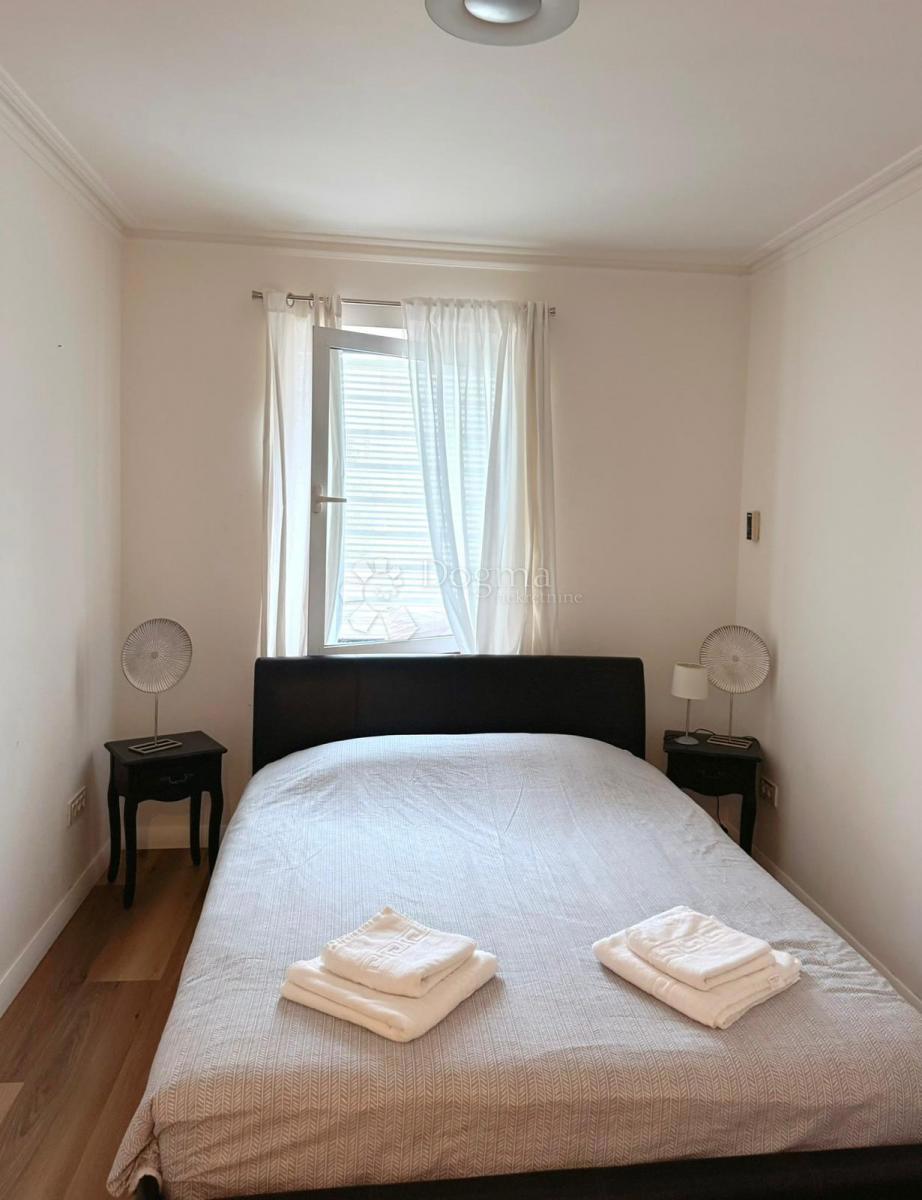 Allogio Branimirova Obala, Zadar, 95m2