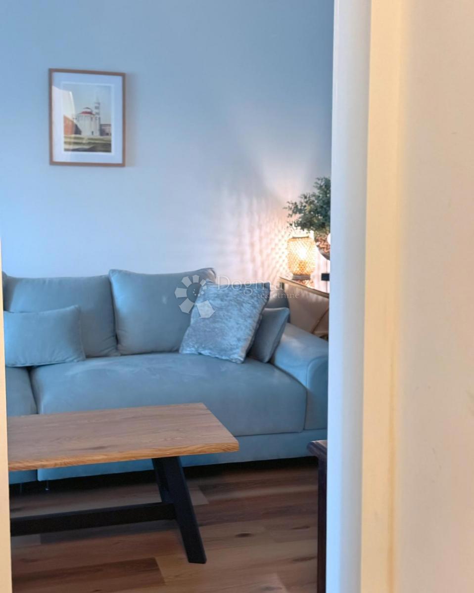 Allogio Branimirova Obala, Zadar, 95m2