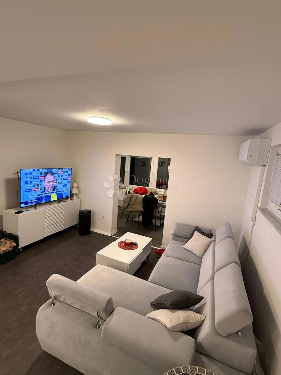 Casa Vlaškovec, Jastrebarsko - Okolica, 70m2