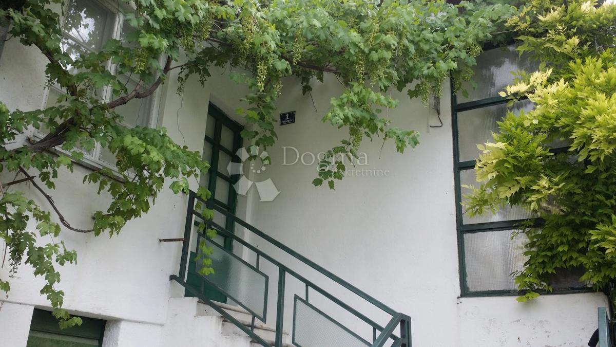 Casa Kaštel Štafilić, Kaštela, 210m2