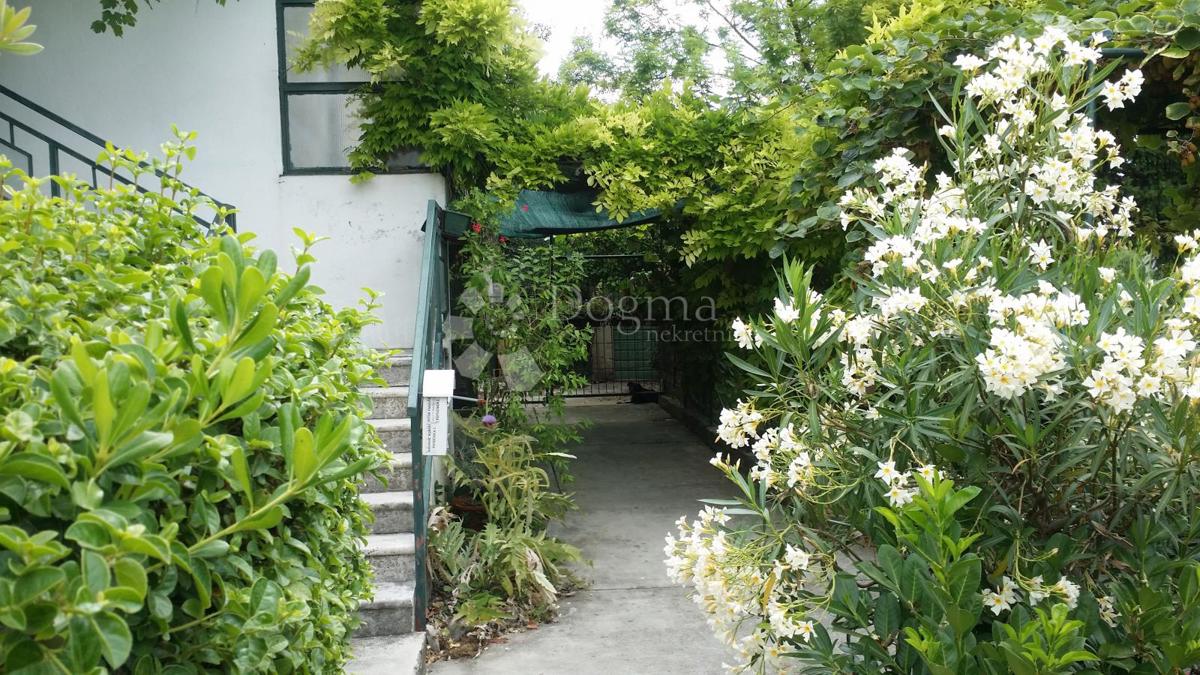 Casa Kaštel Štafilić, Kaštela, 210m2