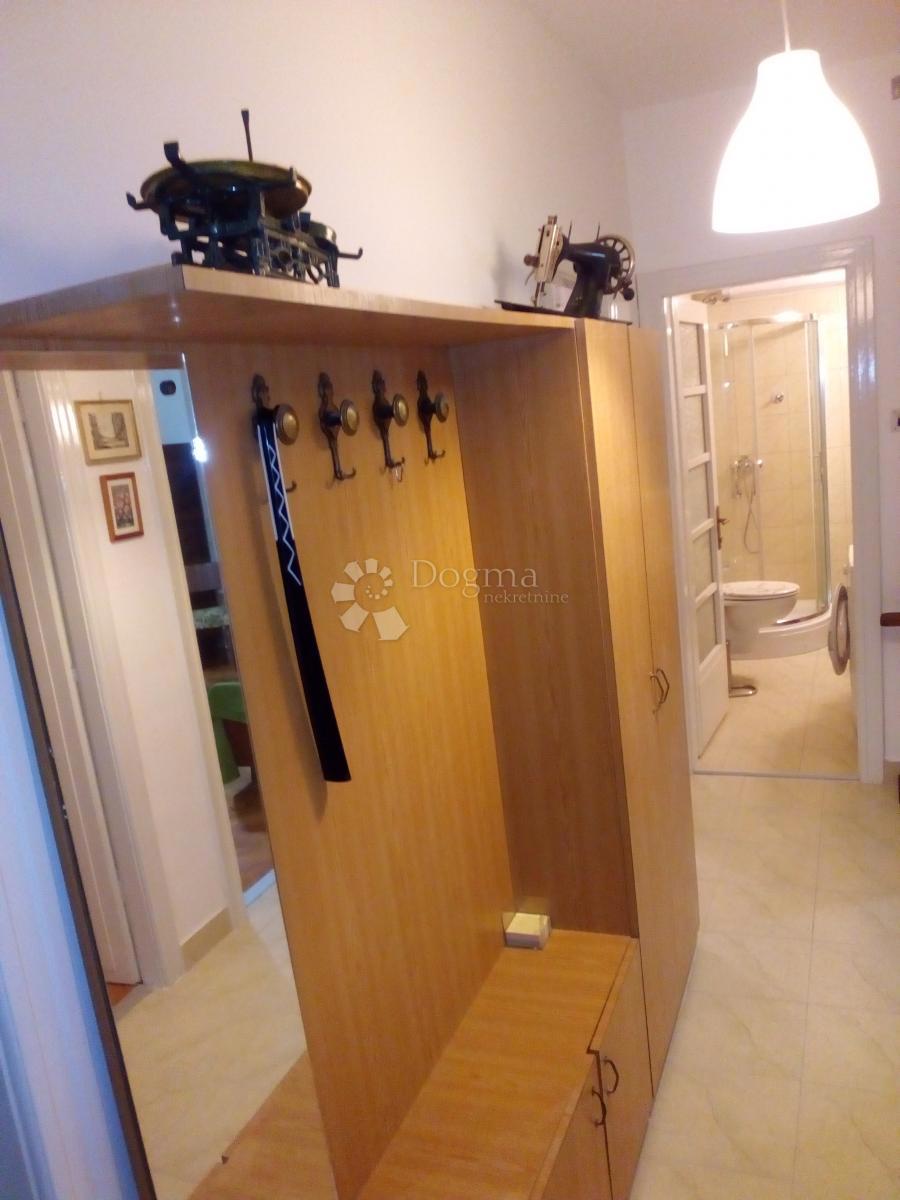 Casa Kaštel Štafilić, Kaštela, 210m2