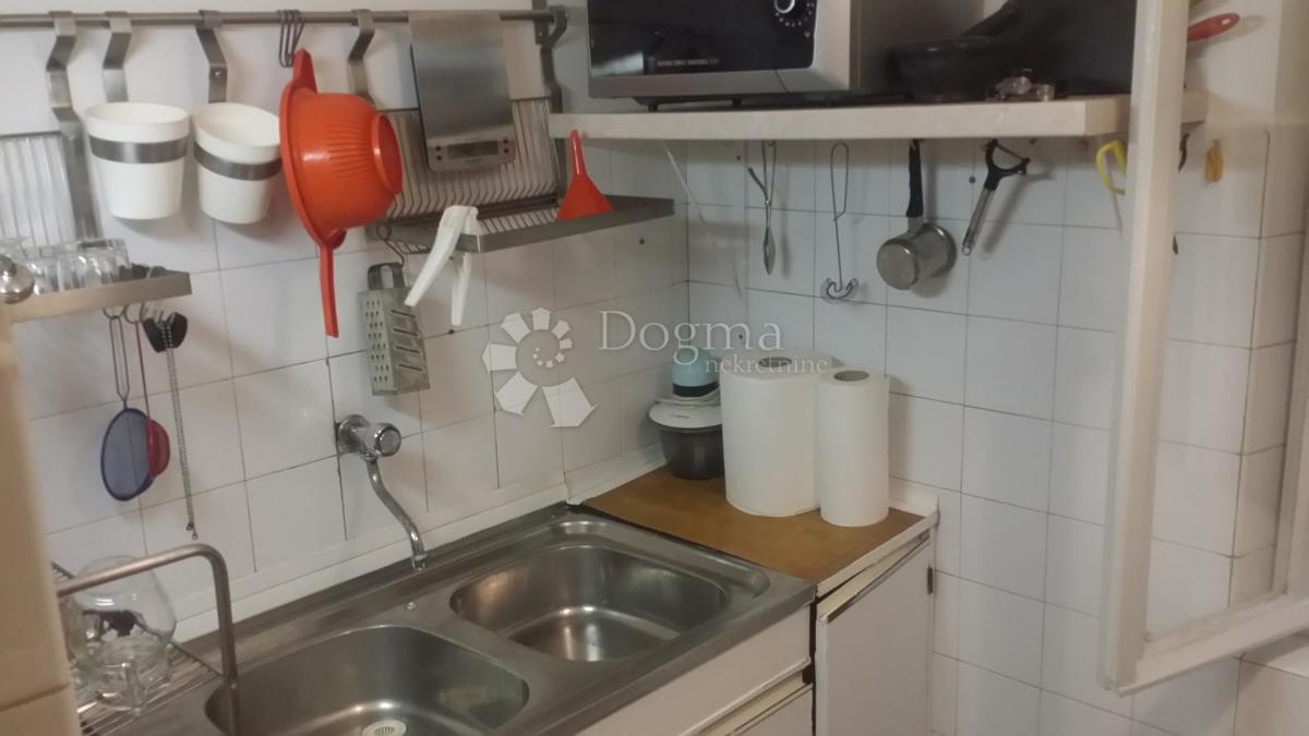 Casa Kaštel Štafilić, Kaštela, 210m2