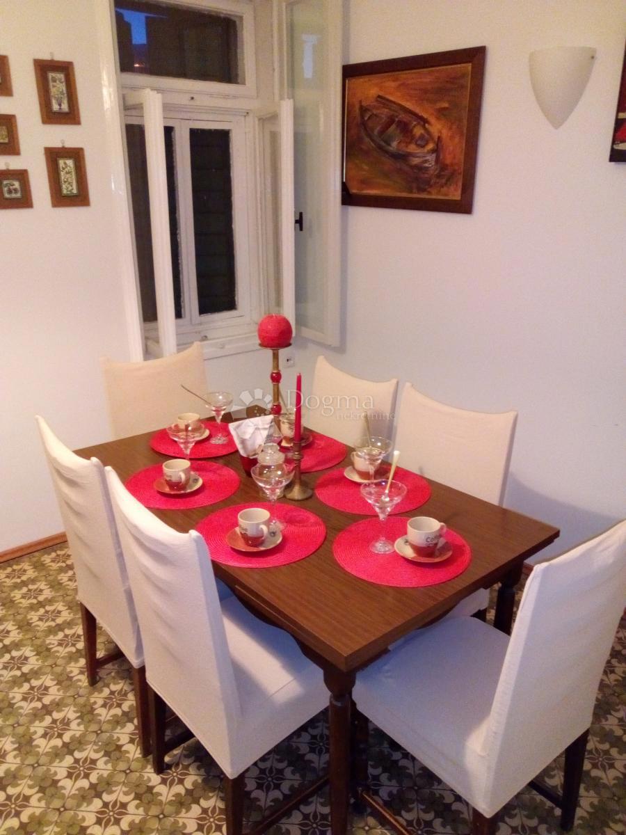 Casa Kaštel Štafilić, Kaštela, 210m2