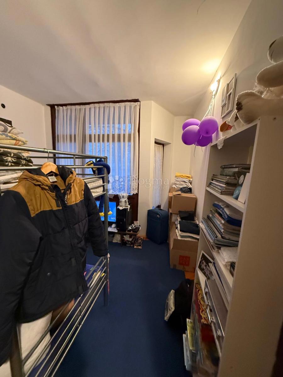 Allogio Centar, Gospić, 70m2