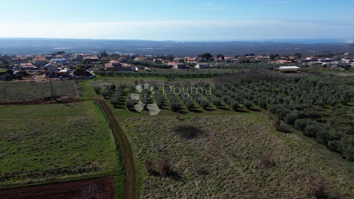 Terreno edificabile Kaštelir, Kaštelir-Labinci, 1.200m2