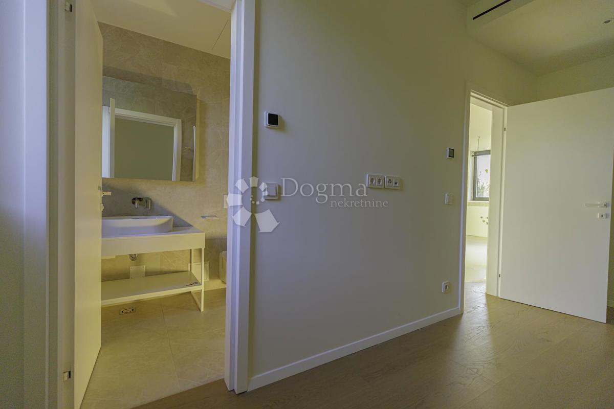 APPARTAMENTO 2 CAMERE DA LETTO+SOGGIORNO facente parte di un resort di lusso