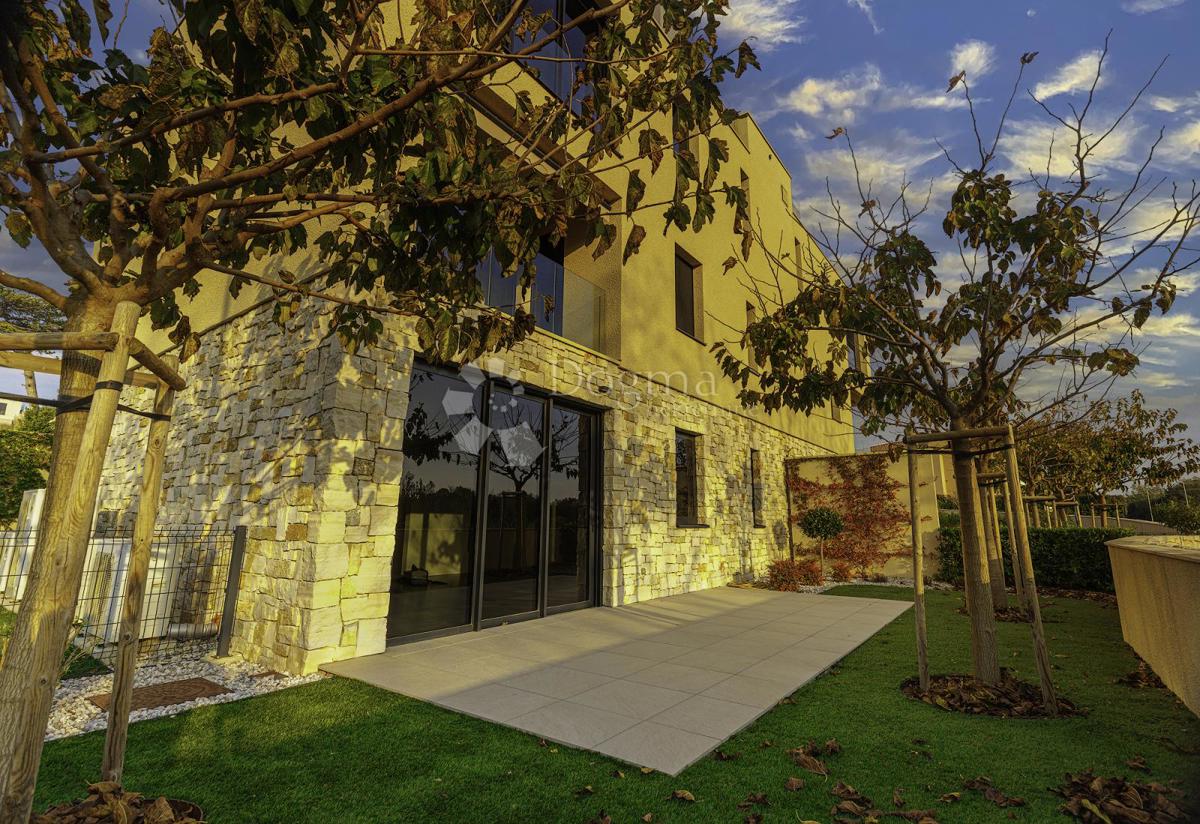 APPARTAMENTO 2 CAMERE DA LETTO+SOGGIORNO facente parte di un resort di lusso