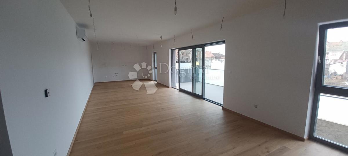 Allogio Donji grad, Osijek, 120m2