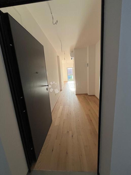 Allogio Donji grad, Osijek, 120m2