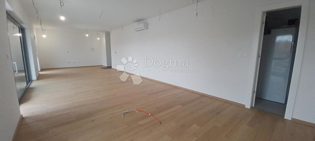 Allogio Donji grad, Osijek, 120m2