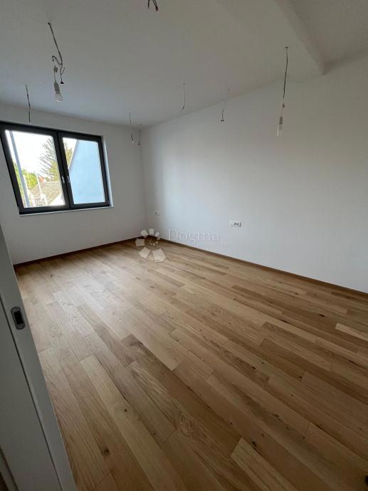 Allogio Donji grad, Osijek, 120m2