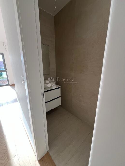 Allogio Donji grad, Osijek, 120m2