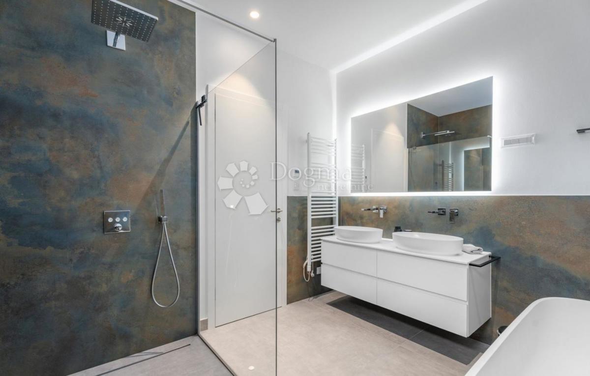 Casa Seget Donji, Seget, 385m2