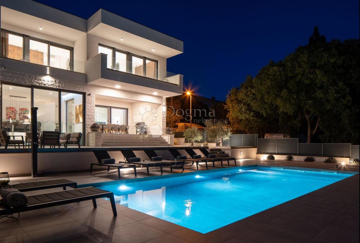 Casa Seget Donji, Seget, 385m2