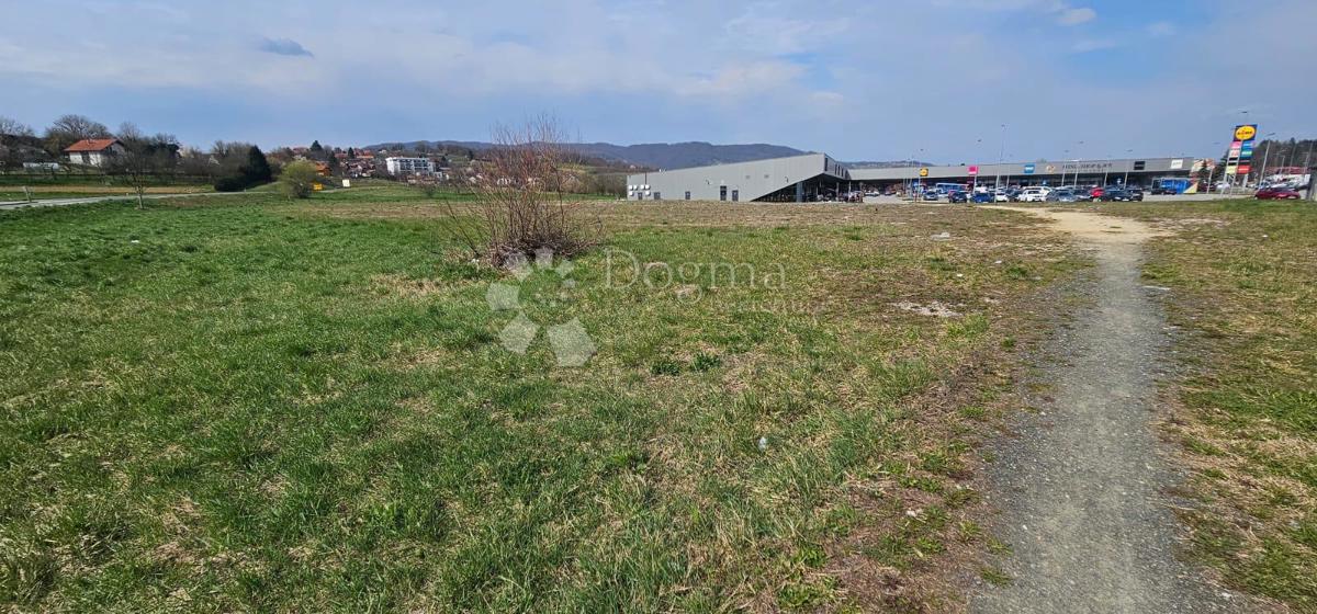 Terreno edificabile Novi Marof, 11.598m2