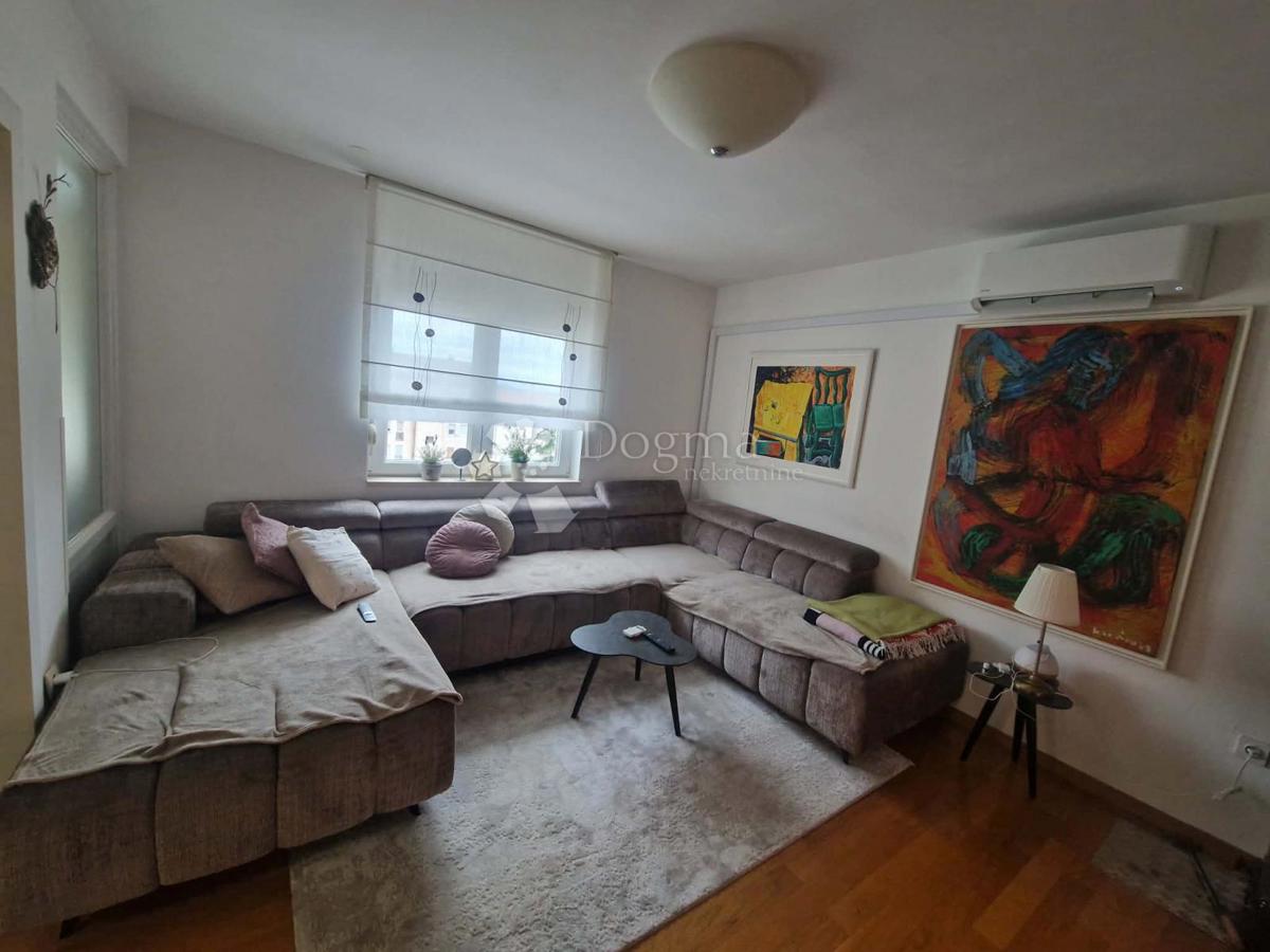 Allogio Bili brig, Zadar, 89m2