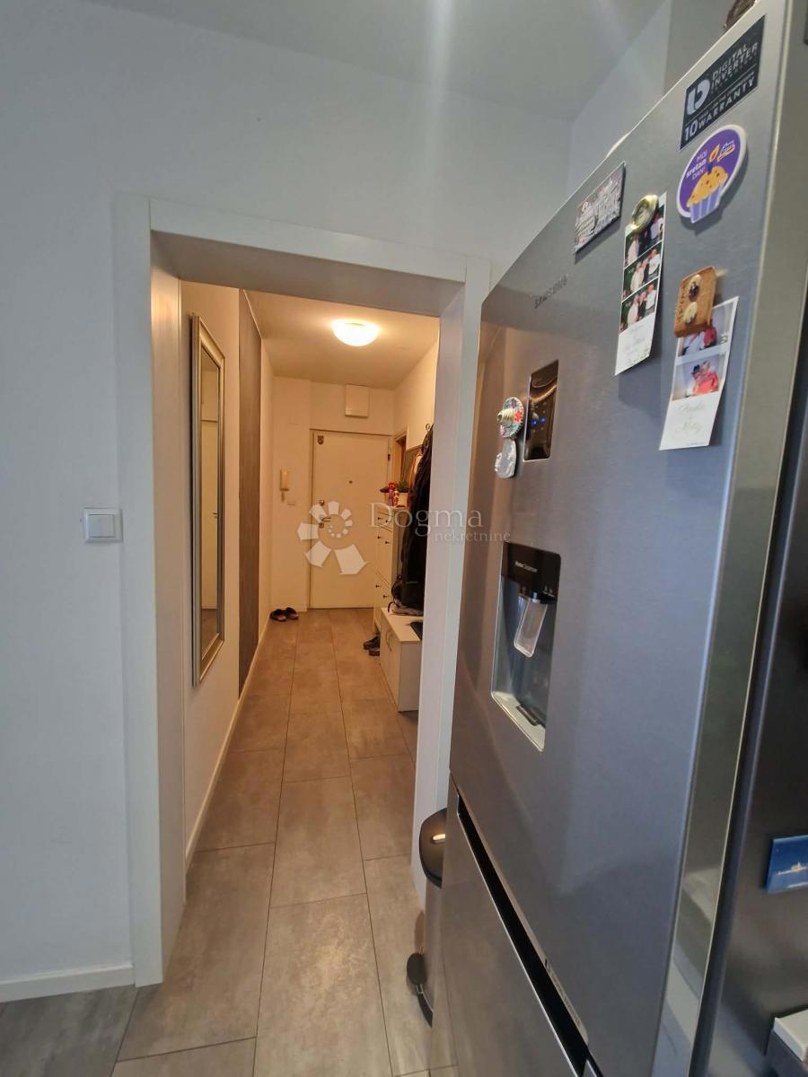 Allogio Bili brig, Zadar, 89m2