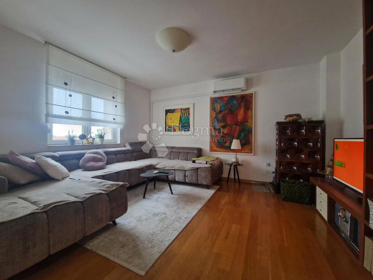 Allogio Bili brig, Zadar, 89m2