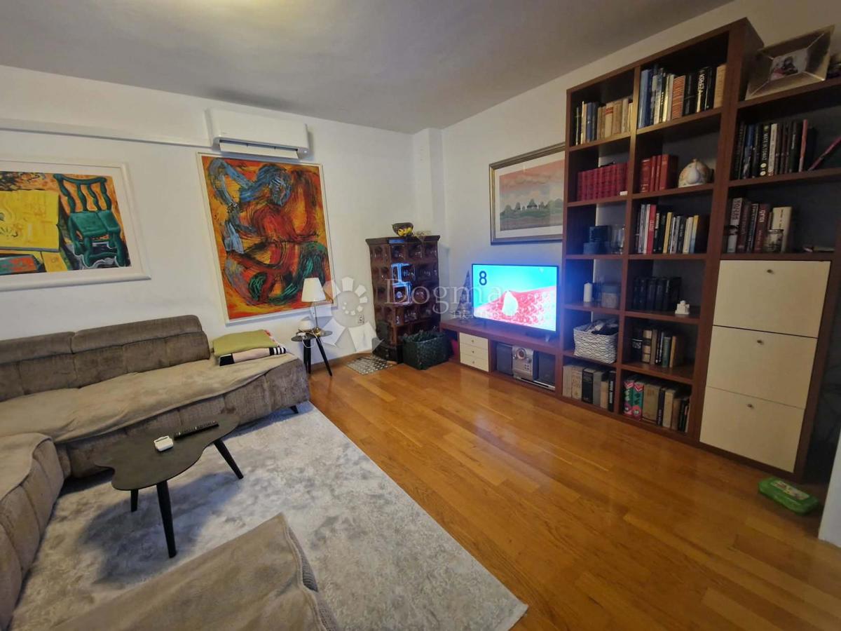 Allogio Bili brig, Zadar, 89m2