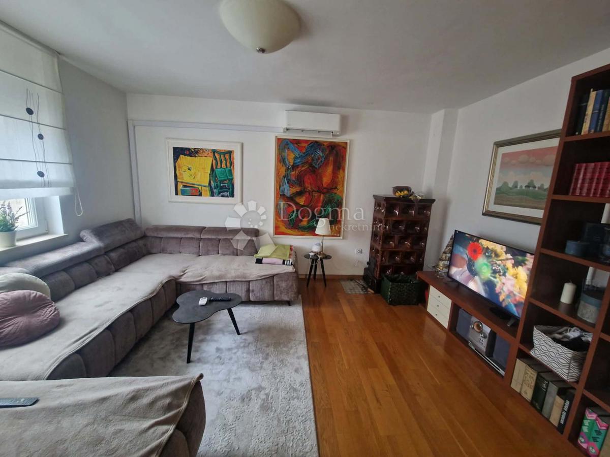 Allogio Bili brig, Zadar, 89m2