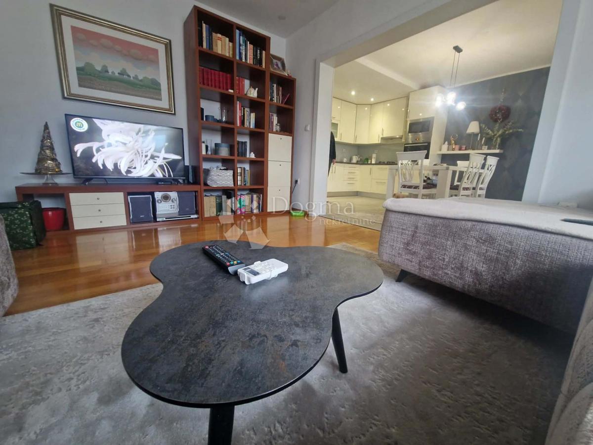 Allogio Bili brig, Zadar, 89m2