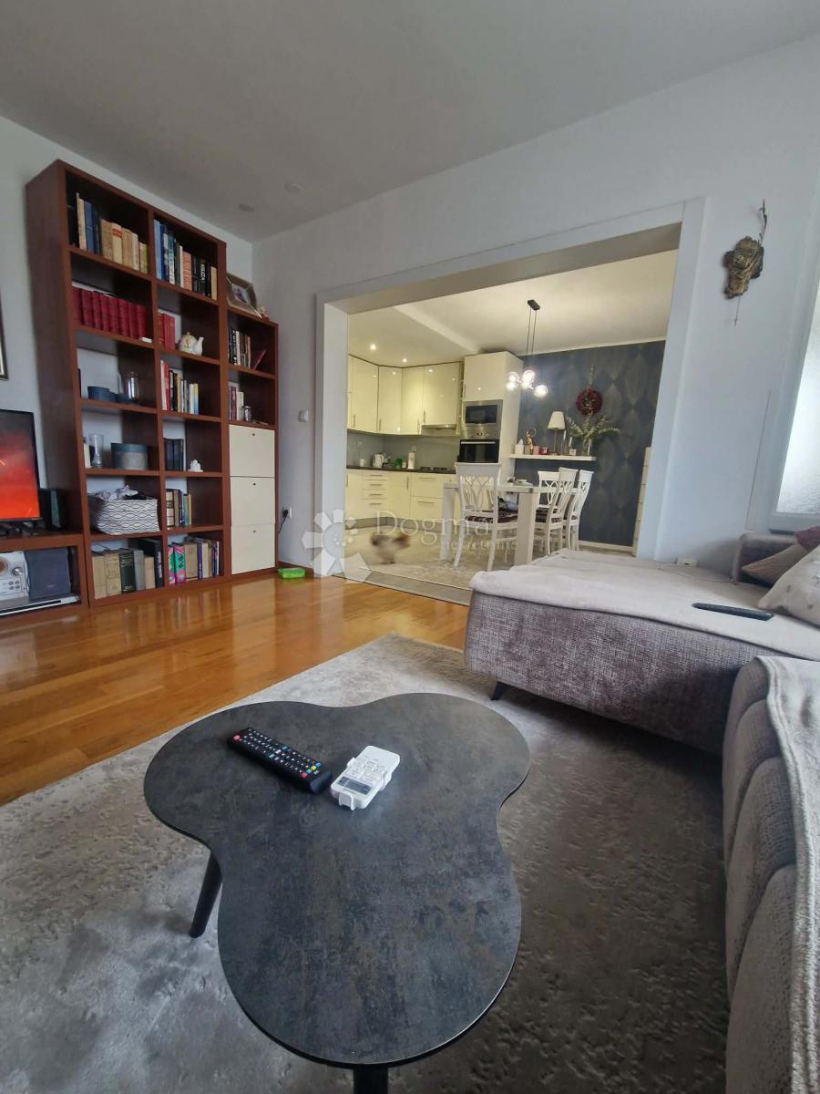 Allogio Bili brig, Zadar, 89m2