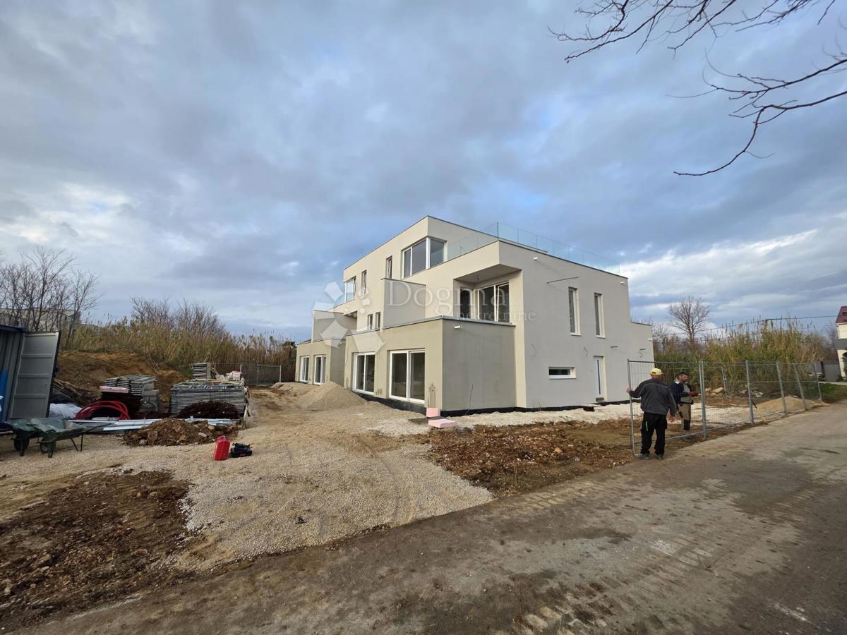 Allogio Privlaka, 105,23m2