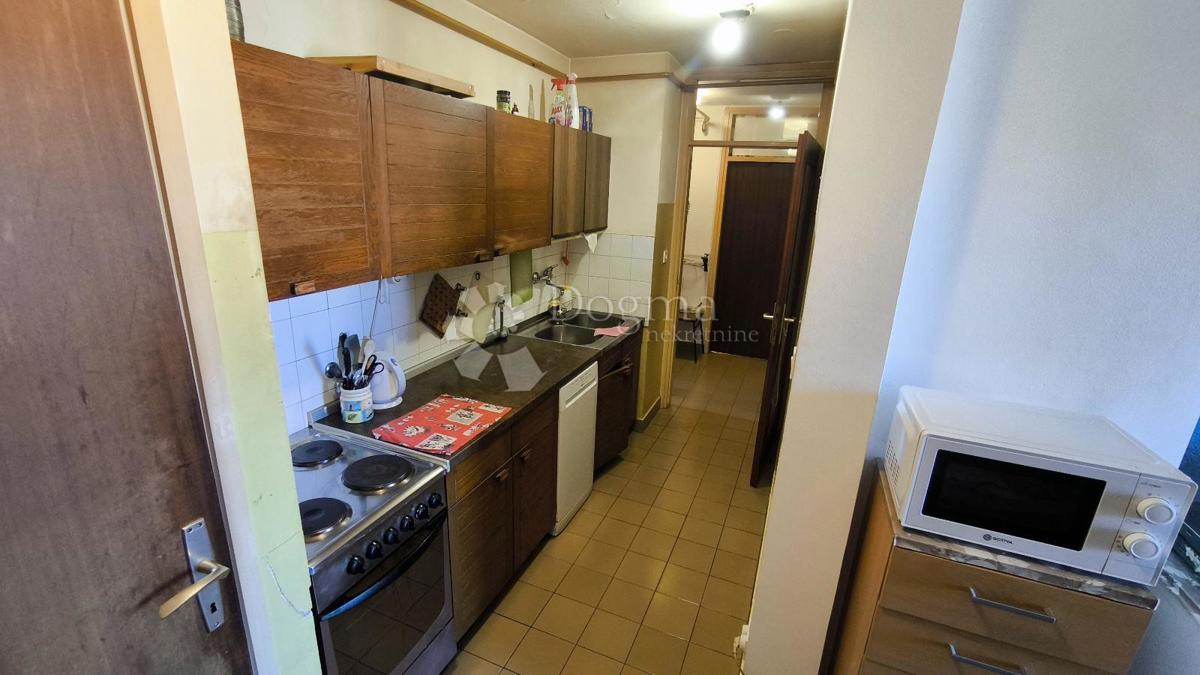 Allogio Centar, Pula, 88,32m2