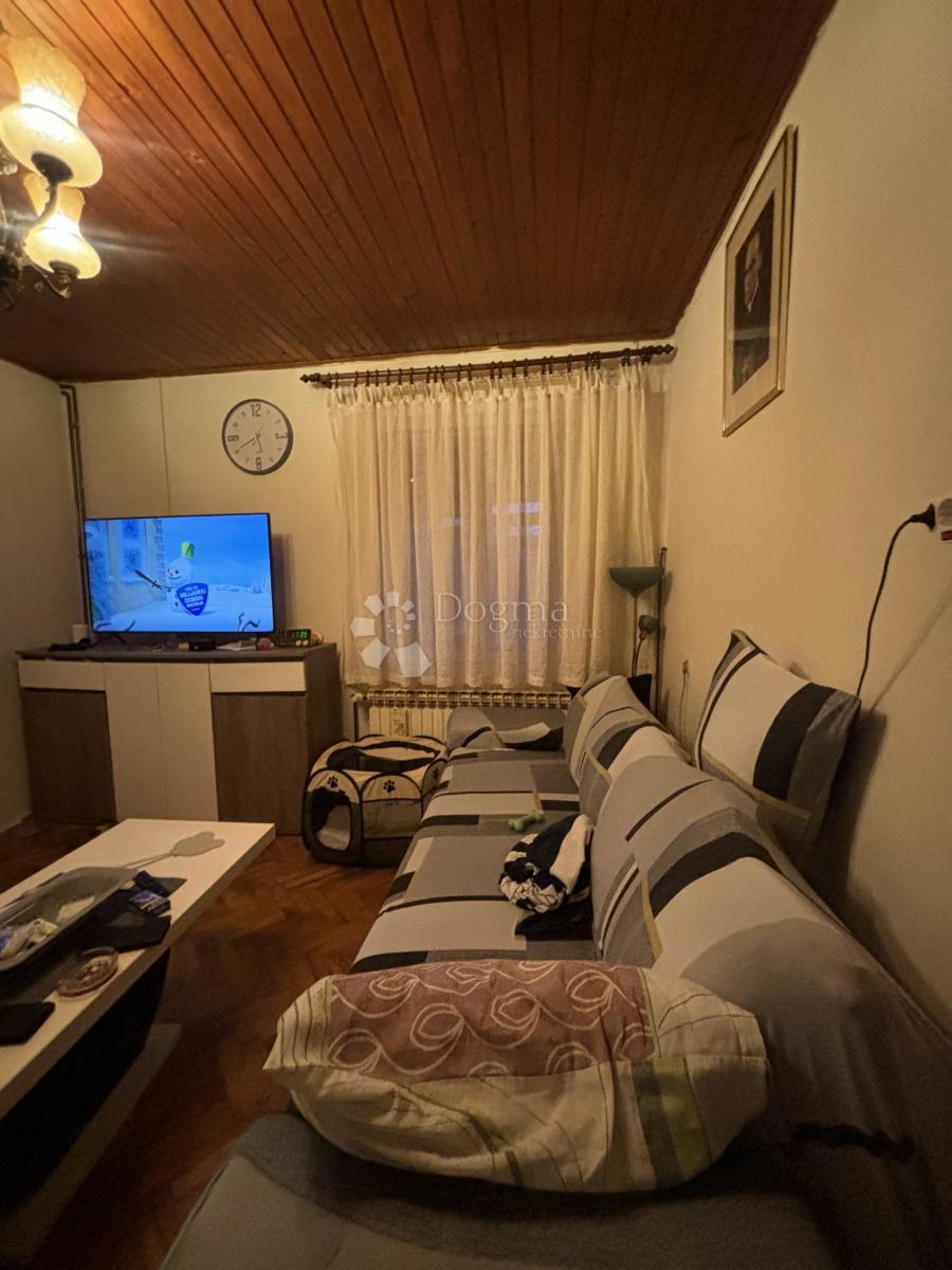 Allogio Centar, Vinkovci, 64m2