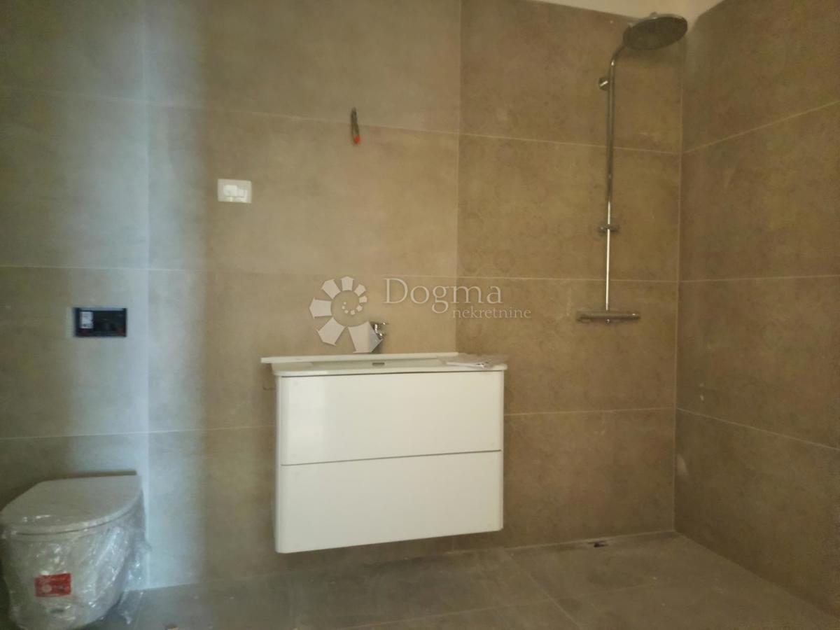 Allogio Veli vrh, Pula, 55m2